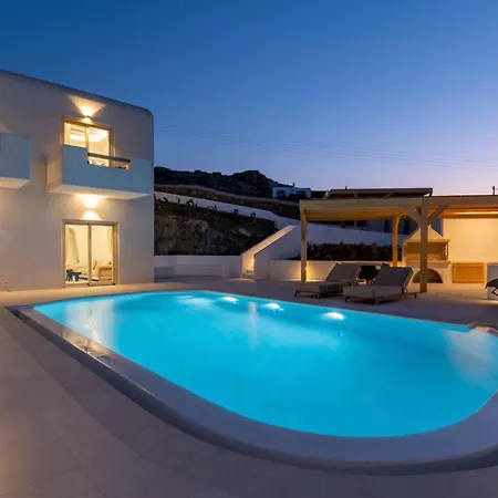 Villa Vibe D - Heated Pool Option - Mg